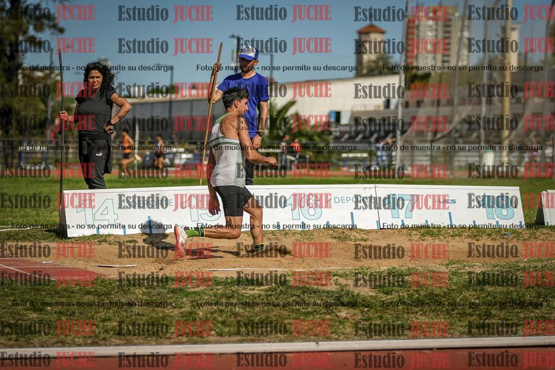 Fotos del salto triple de varones