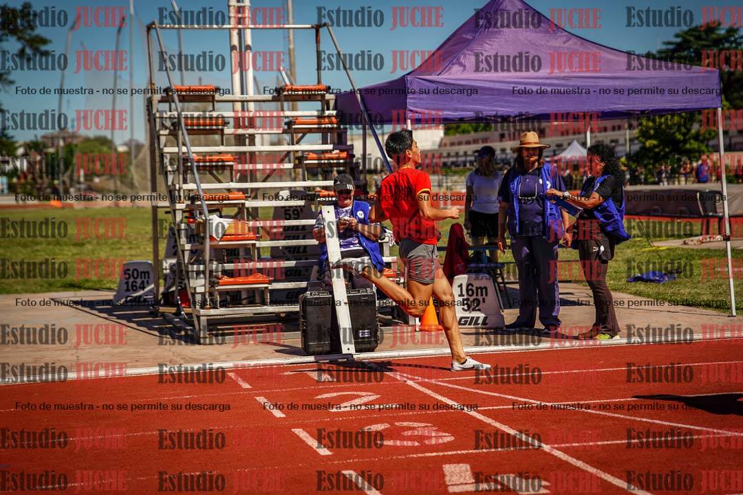 Fotos de los 800 m llanos de varones