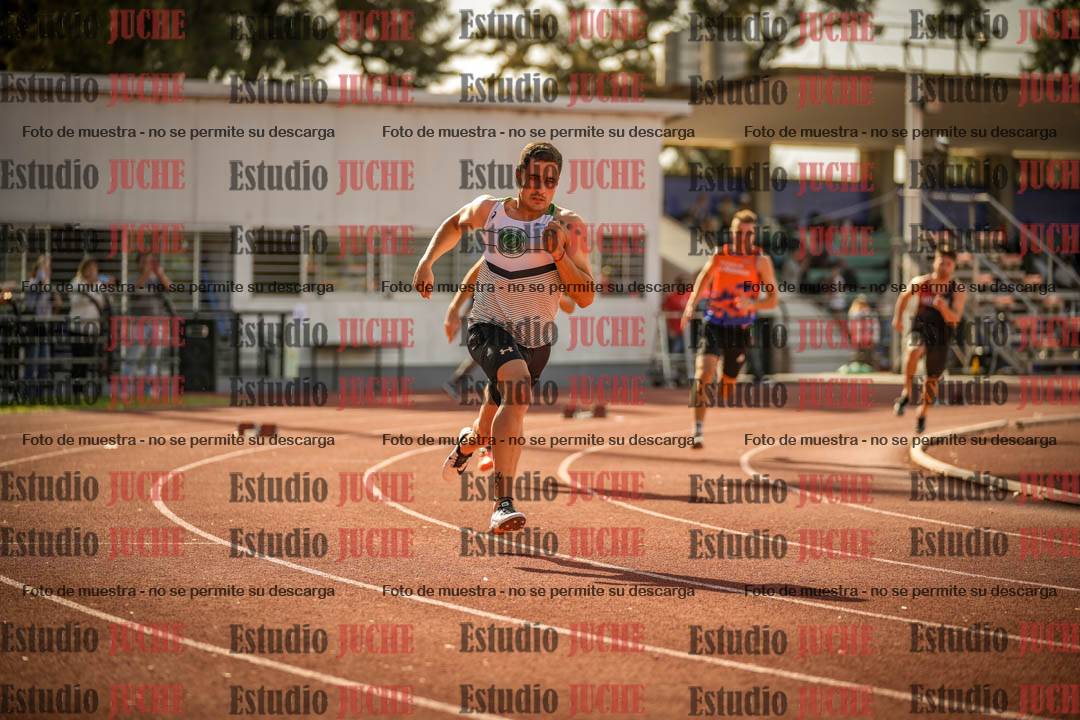 Fotos de los 400 m llanos de varones