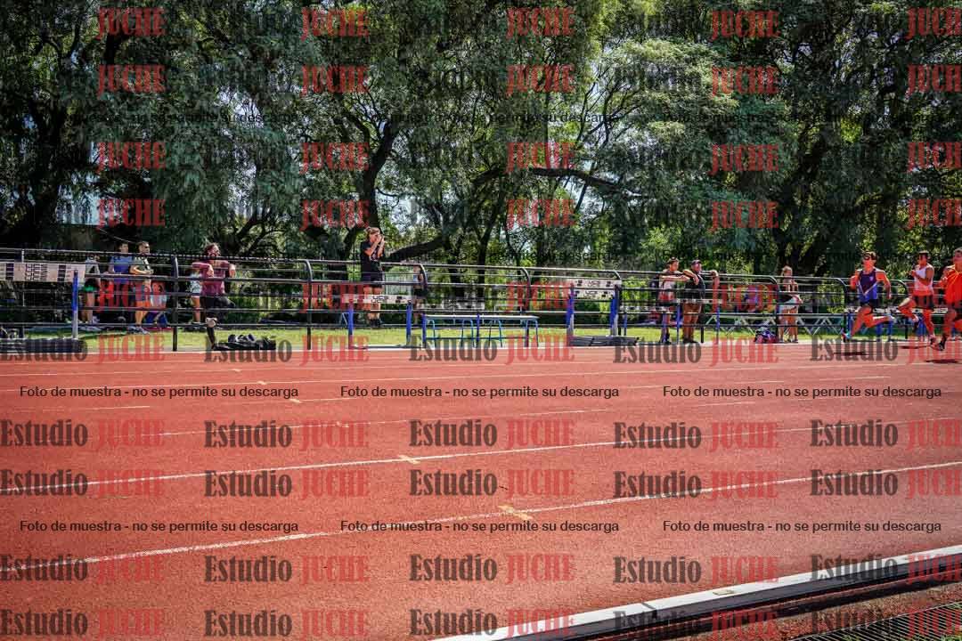 Fotos de los 100 m llanos de varones