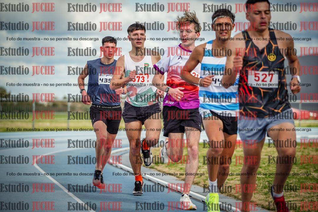 Fotos de los 5000 m llanos de varones