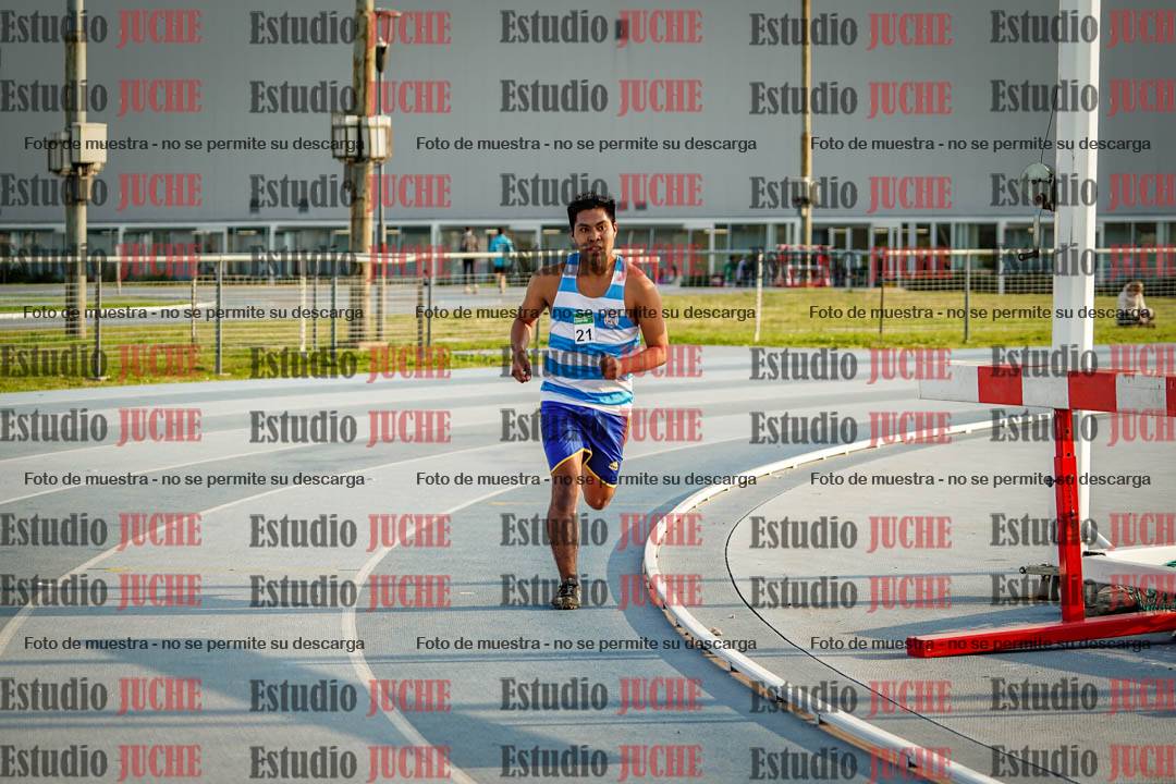 Fotos de los 3000 m llanos de varones
