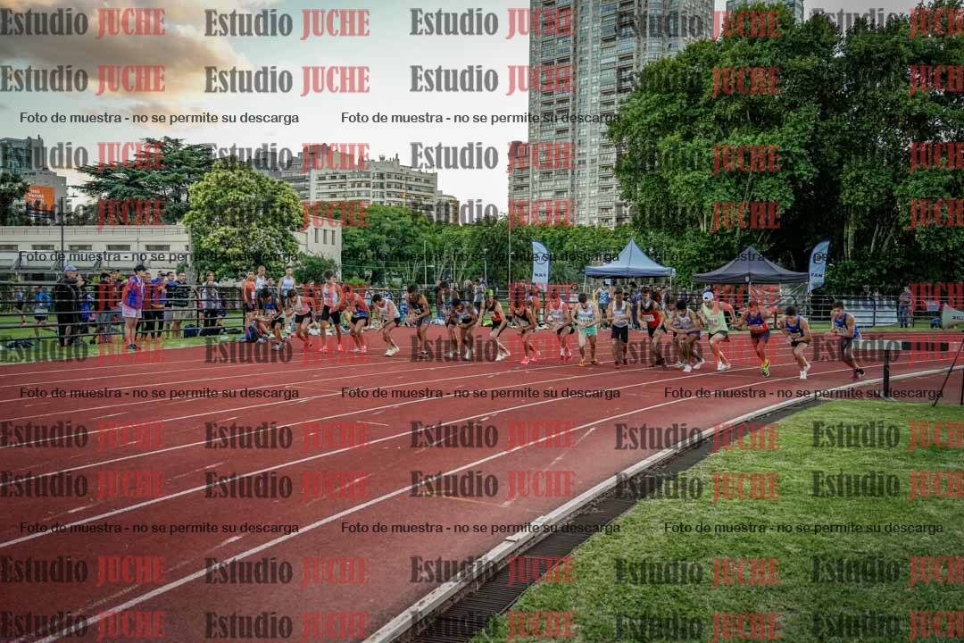 Fotos de los 1500 m llanos de varones