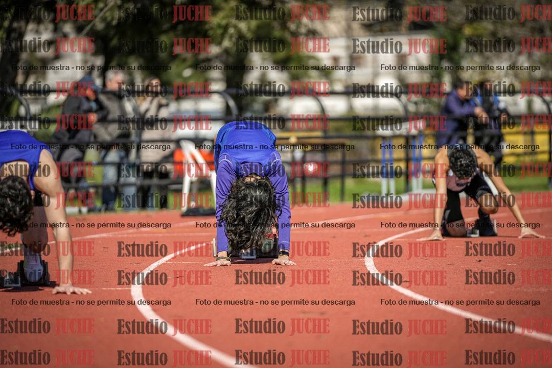Fotos de los 200 m llanos de varones