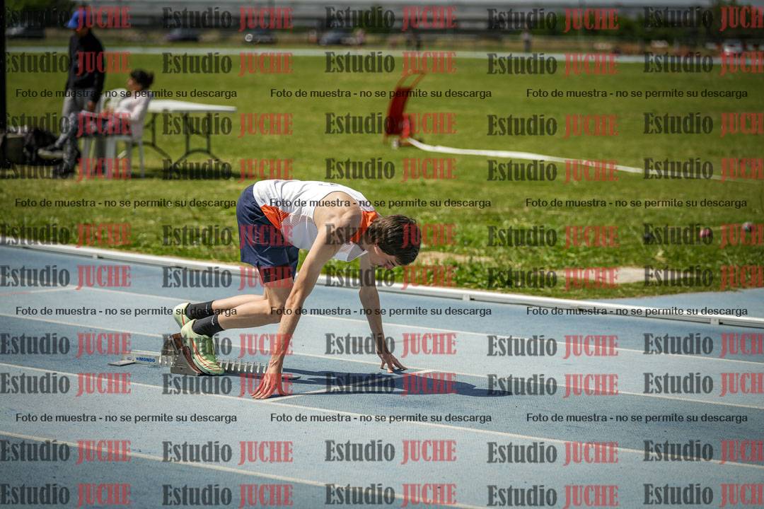 Fotos de los 400 m llanos de varones