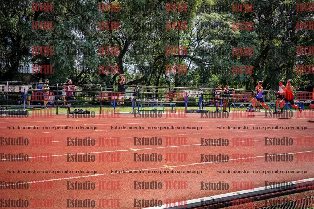 Fotos de los 100 m llanos de varones