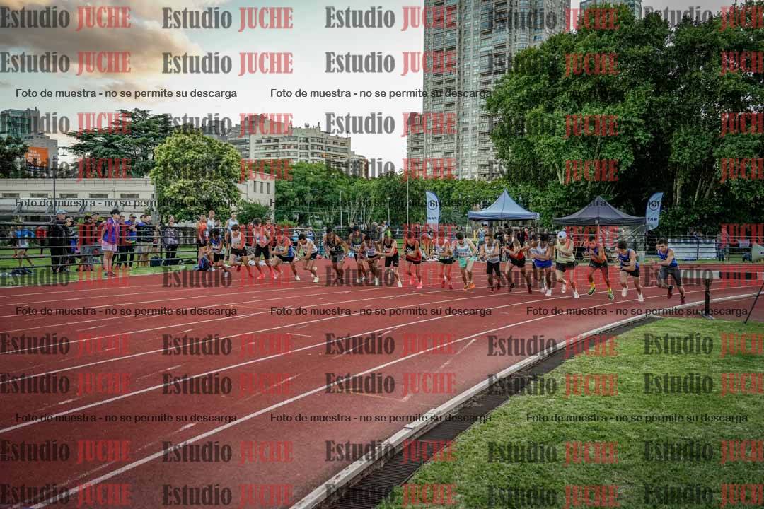Fotos de los 1500 m llanos de varones