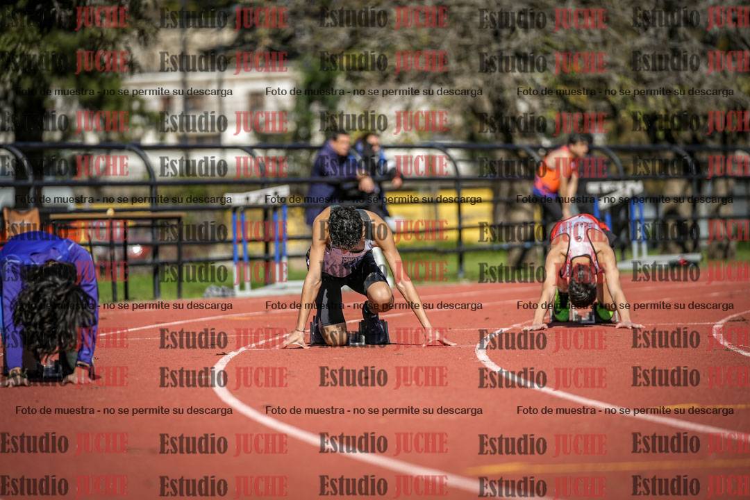 Fotos de los 200 m llanos de varones