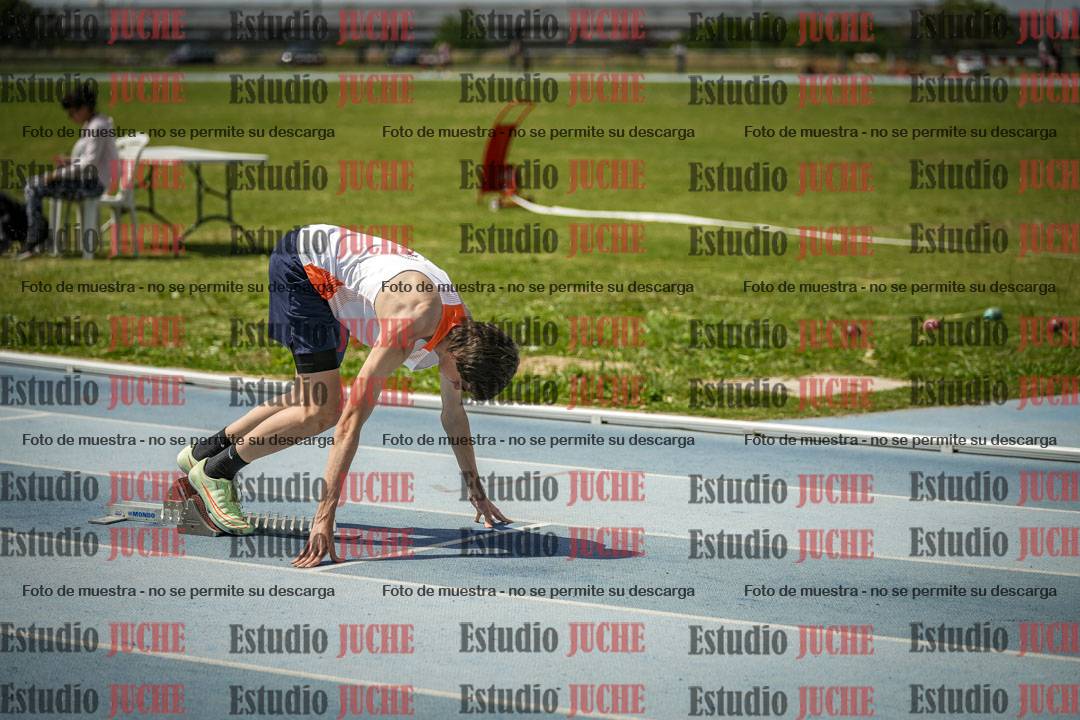 Fotos de los 400 m llanos de varones