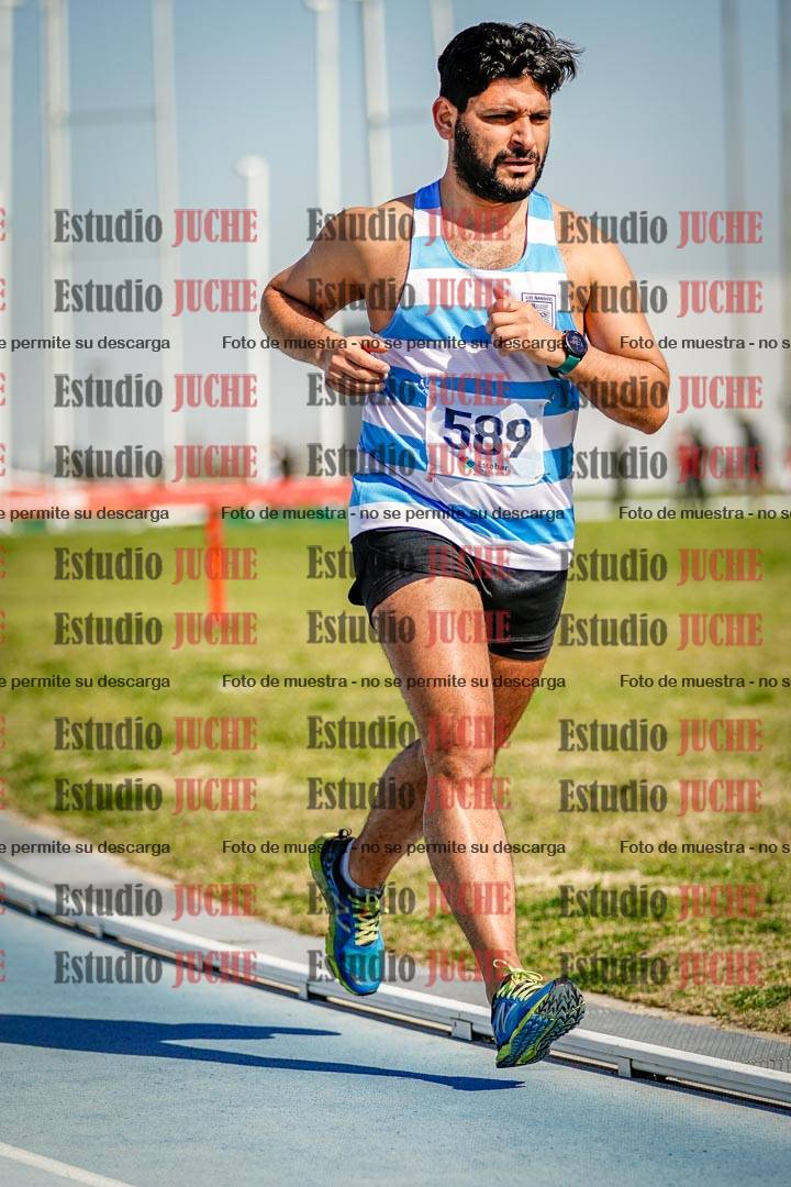 Fotos de los 3000 m llanos de varones
