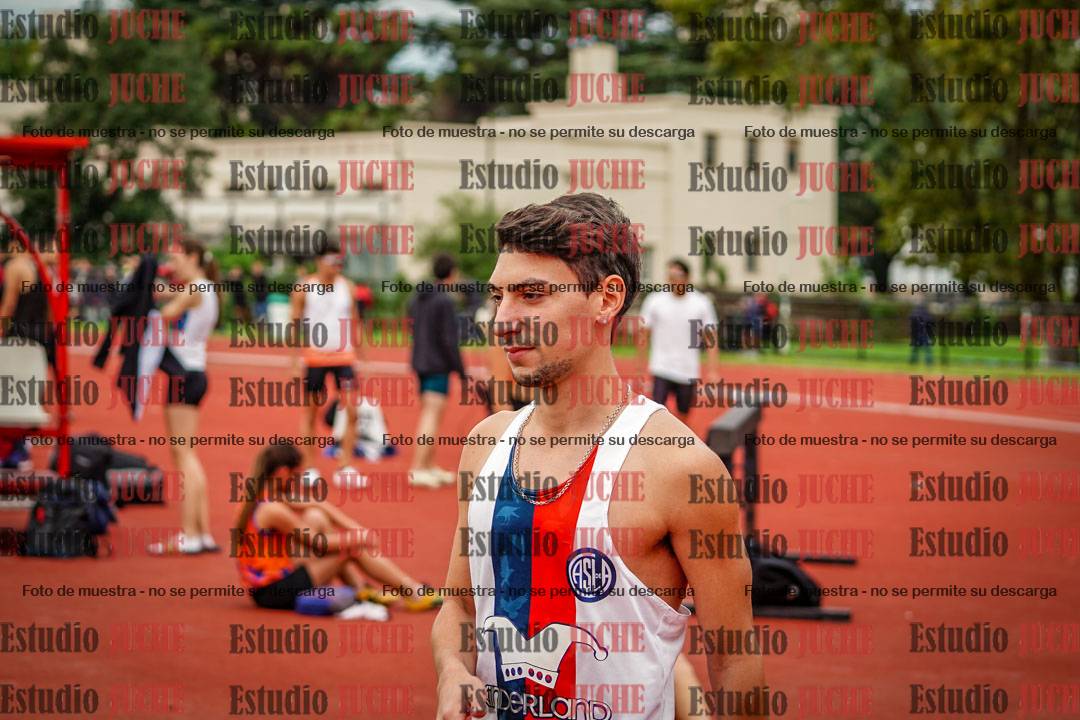 Fotos de los 400 m llanos de varones