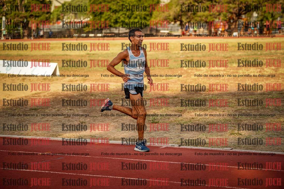 Fotos de los 1500 m llanos de varones