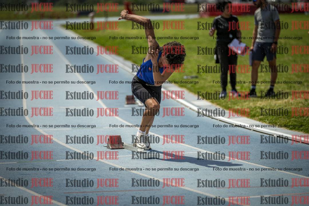 Fotos de los 400 m llanos de varones