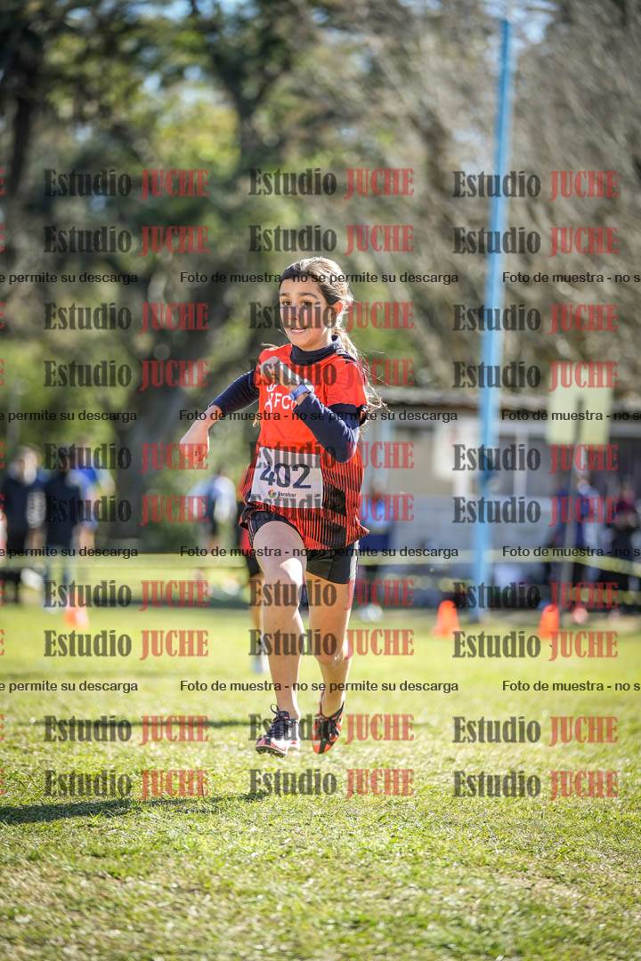 Fotos de la llegada del cross de 1000 m