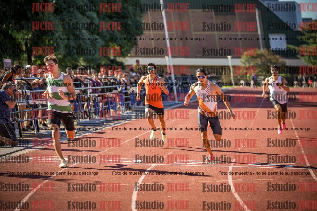 Fotos de los 400 m llanos de varones