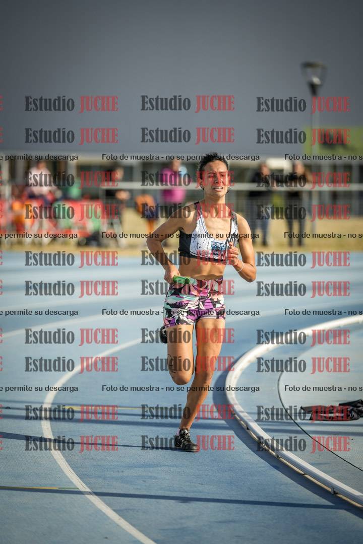 Fotos de las Postas 8x200 m mixta