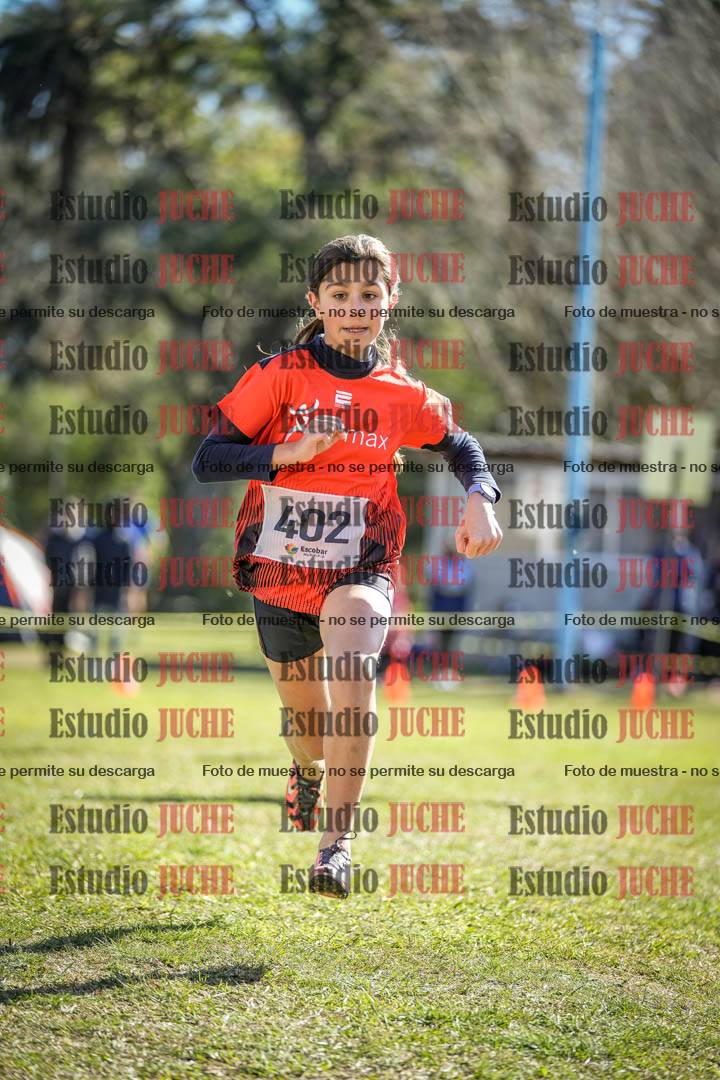 Fotos de la llegada del cross de 1000 m
