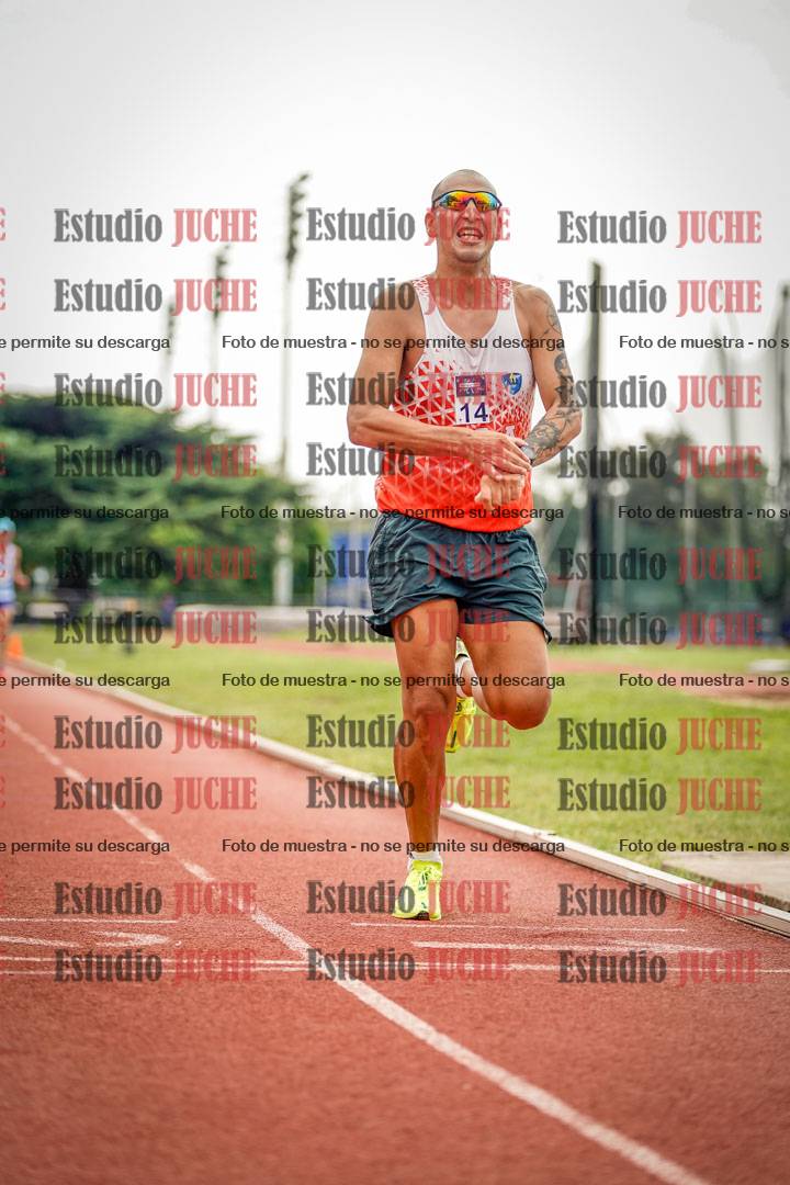 Fotos de los 3000 m llanos de varones