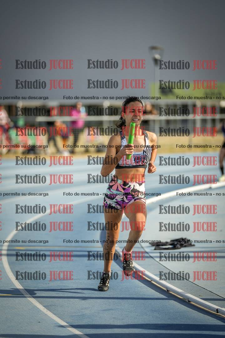 Fotos de las Postas 8x200 m mixta