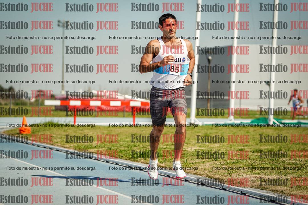 Fotos de los 3000 m llanos de varones
