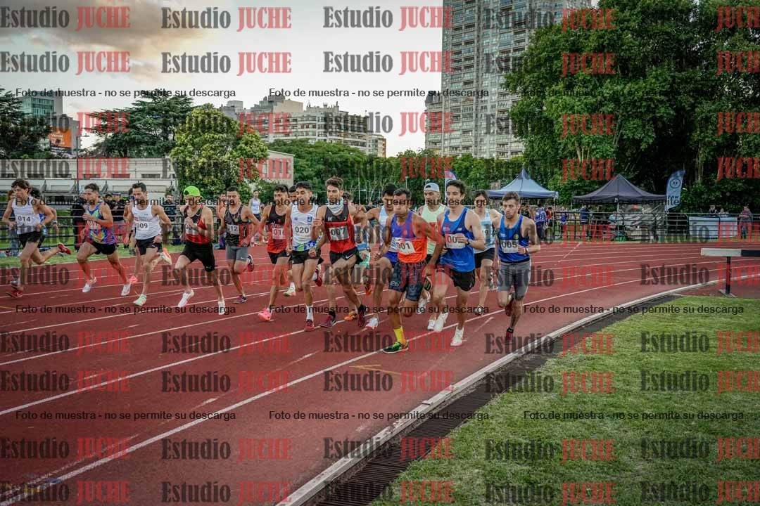 Fotos de los 1500 m llanos de varones