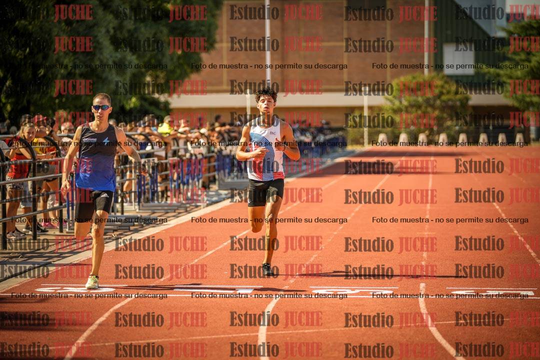 Fotos de los 400 m llanos de varones