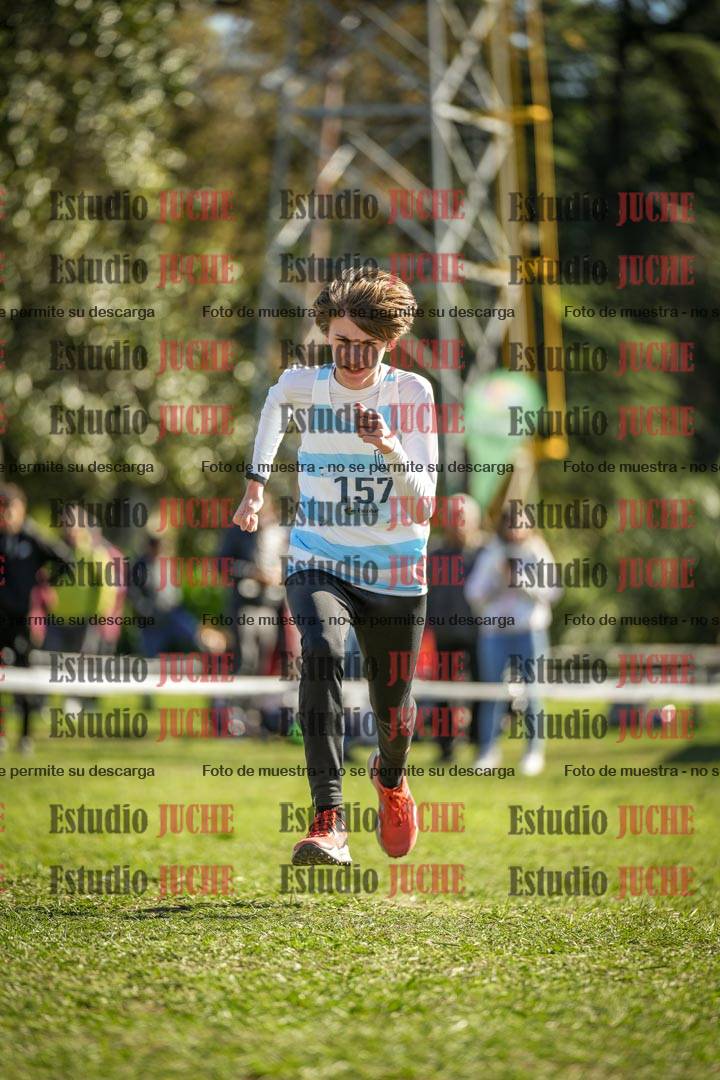 Fotos de la llegada del cross de 2000 m