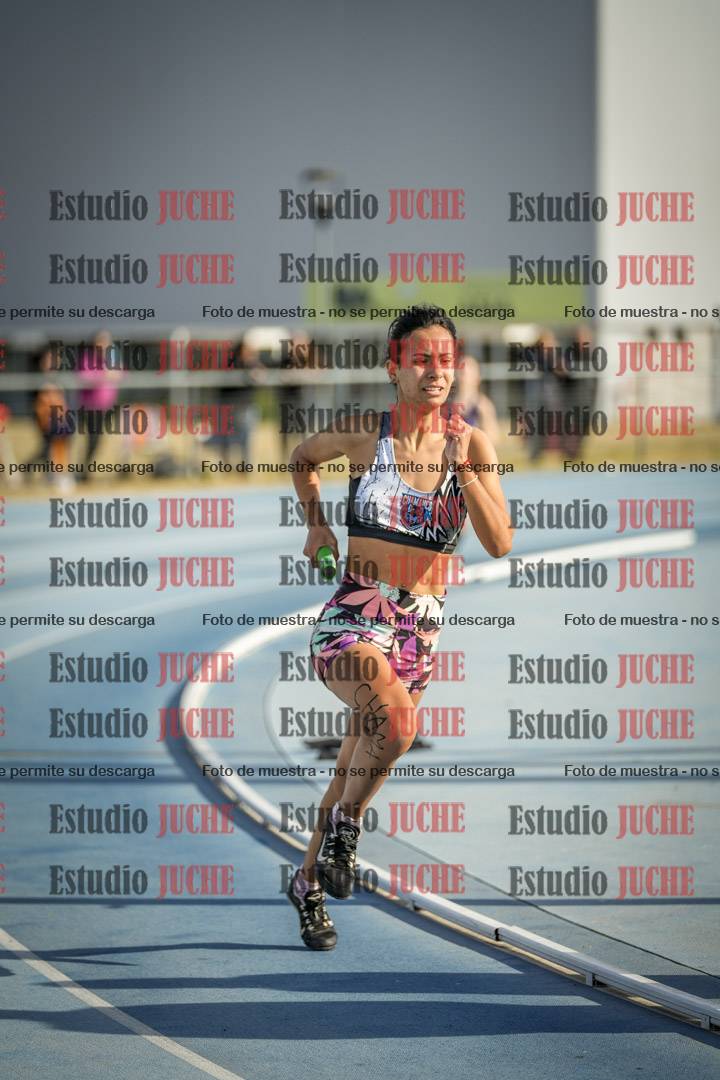 Fotos de las Postas 8x200 m mixta