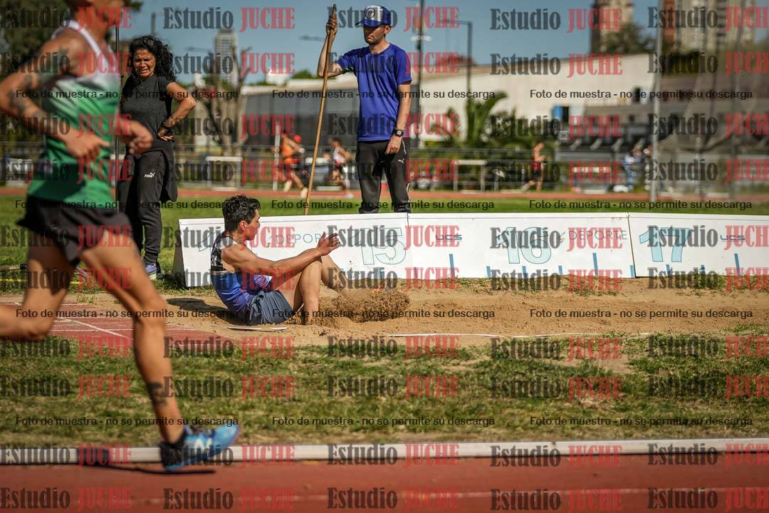Fotos del salto triple de varones
