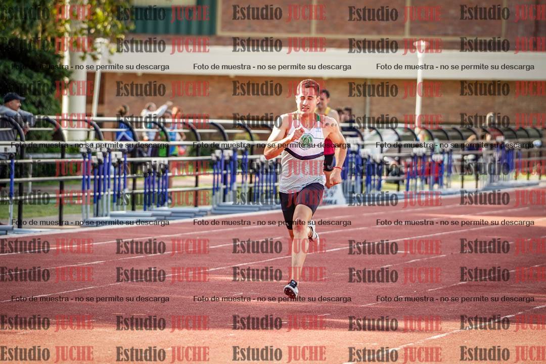 Fotos de los 400 m llanos de varones
