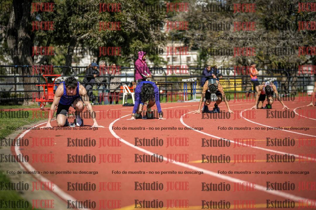 Fotos de los 200 m llanos de varones