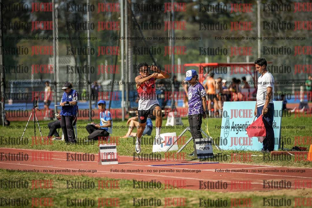 Fotos del salto triple de varones