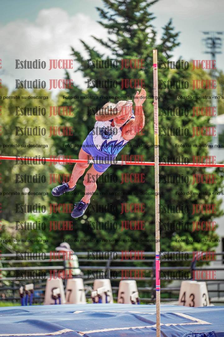 Fotos del salto con garrocha de varones - decatlón 8