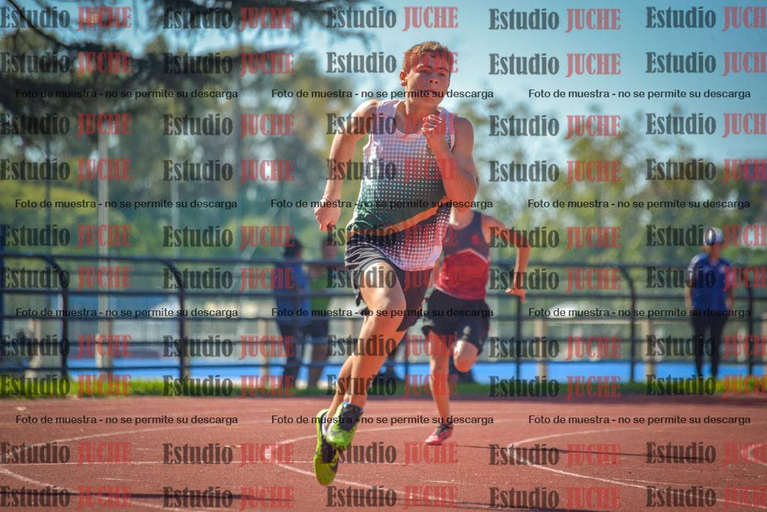 Fotos de los 200 m llanos de varones