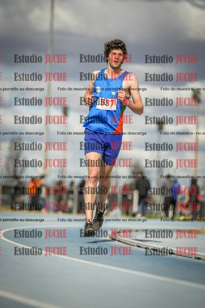 Fotos de los 5000 m llanos de varones