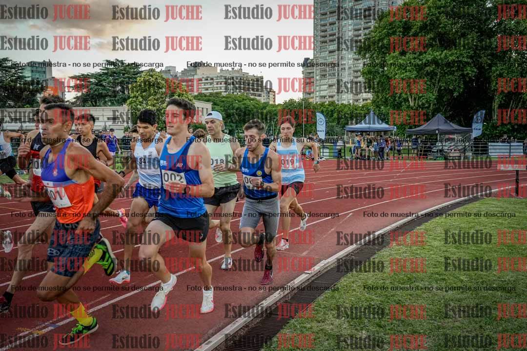 Fotos de los 1500 m llanos de varones