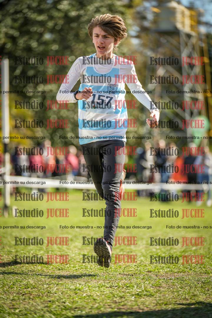 Fotos de la llegada del cross de 2000 m