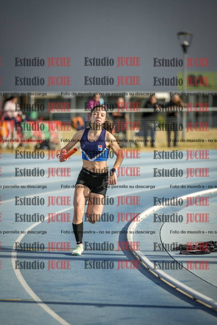 Fotos de las Postas 8x200 m mixta