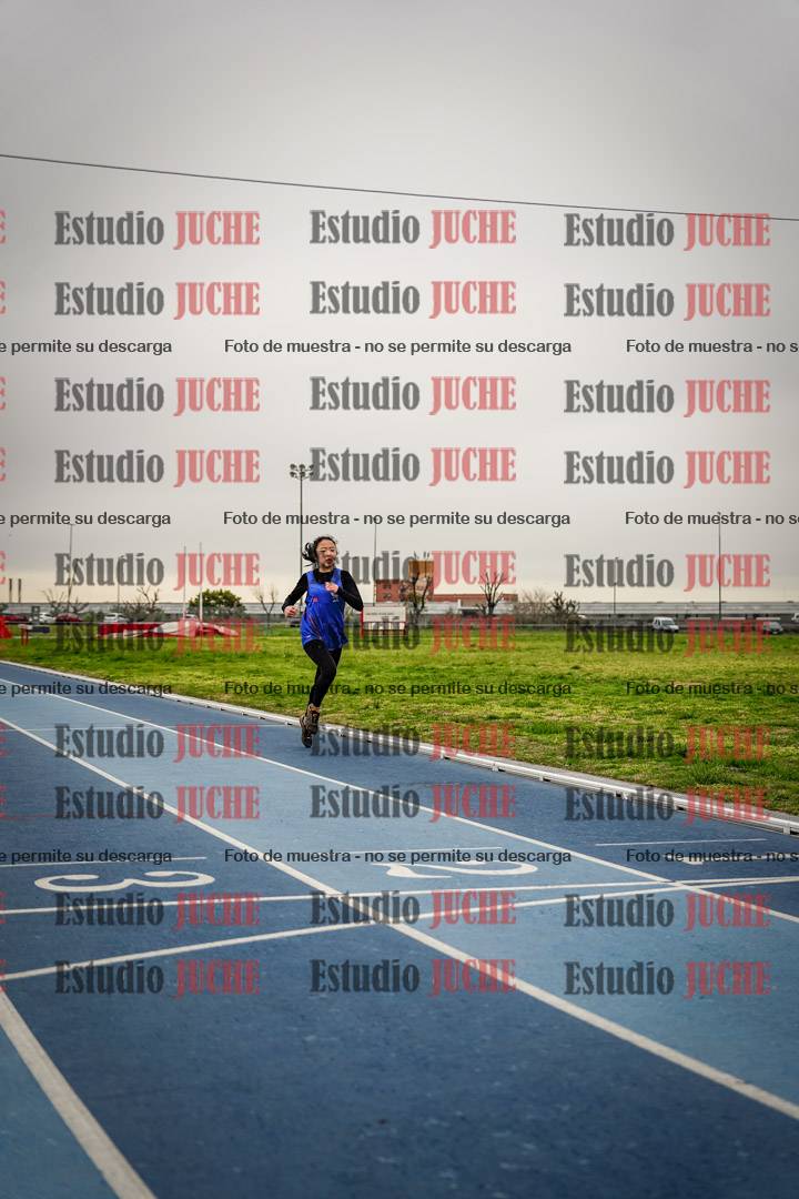 Fotos de los 800 m llanos de varones - heptatlón y hexatlón