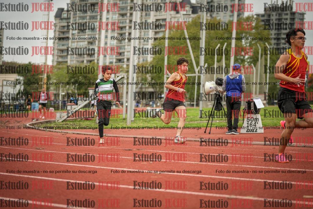 Fotos de los 200 m llanos de varones