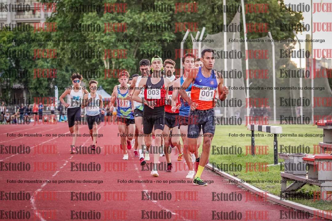 Fotos de los 1500 m llanos de varones