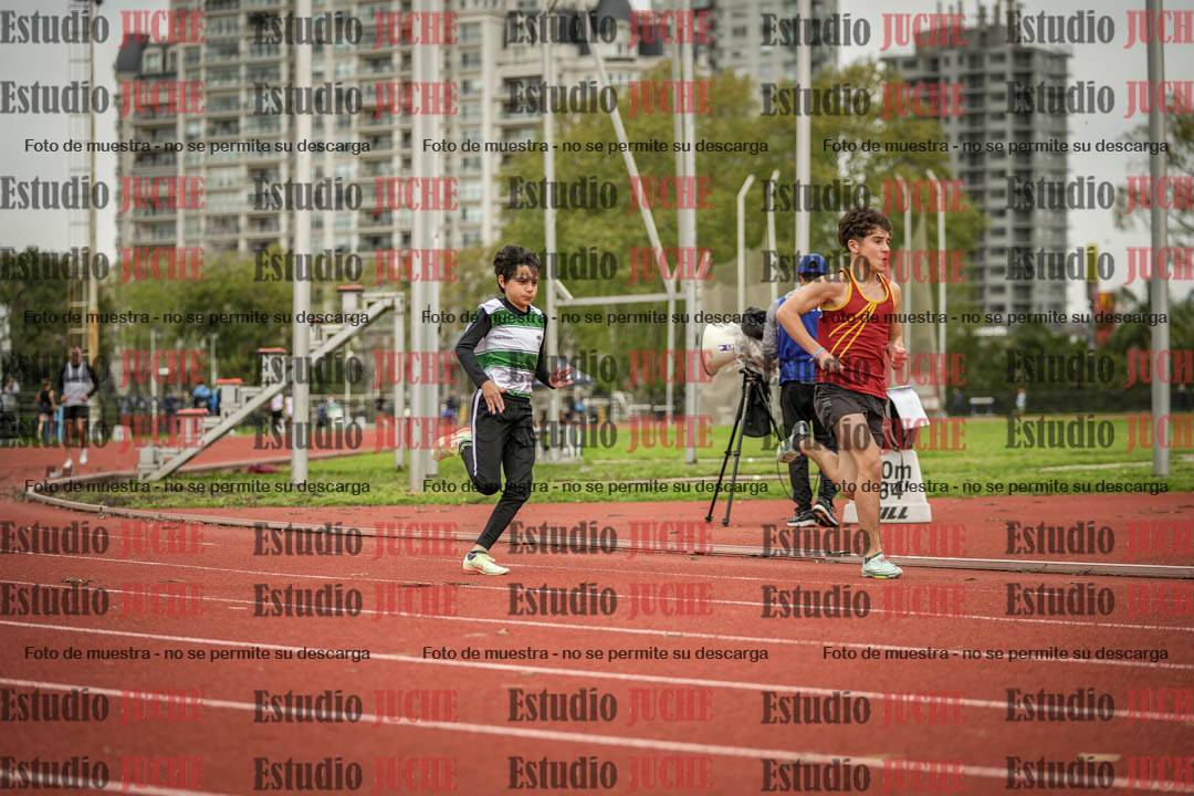 Fotos de los 200 m llanos de varones
