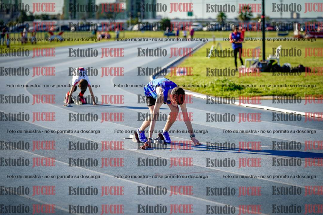Fotos de las postas 5x80 m de varones