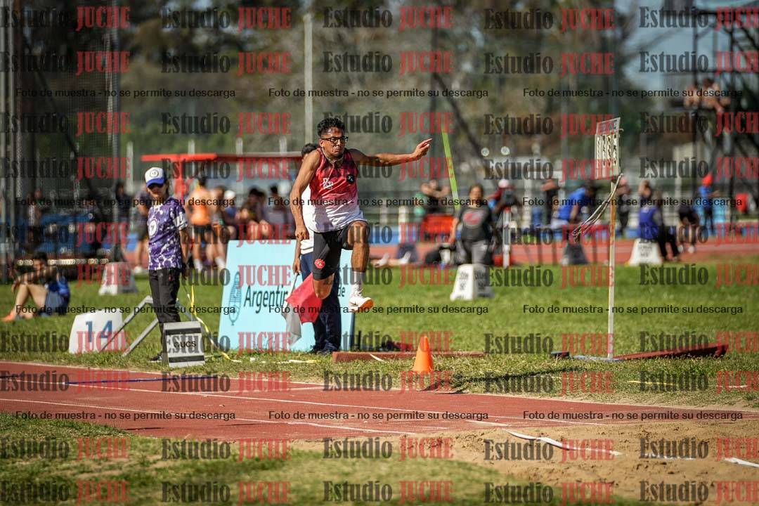 Fotos del salto triple de varones