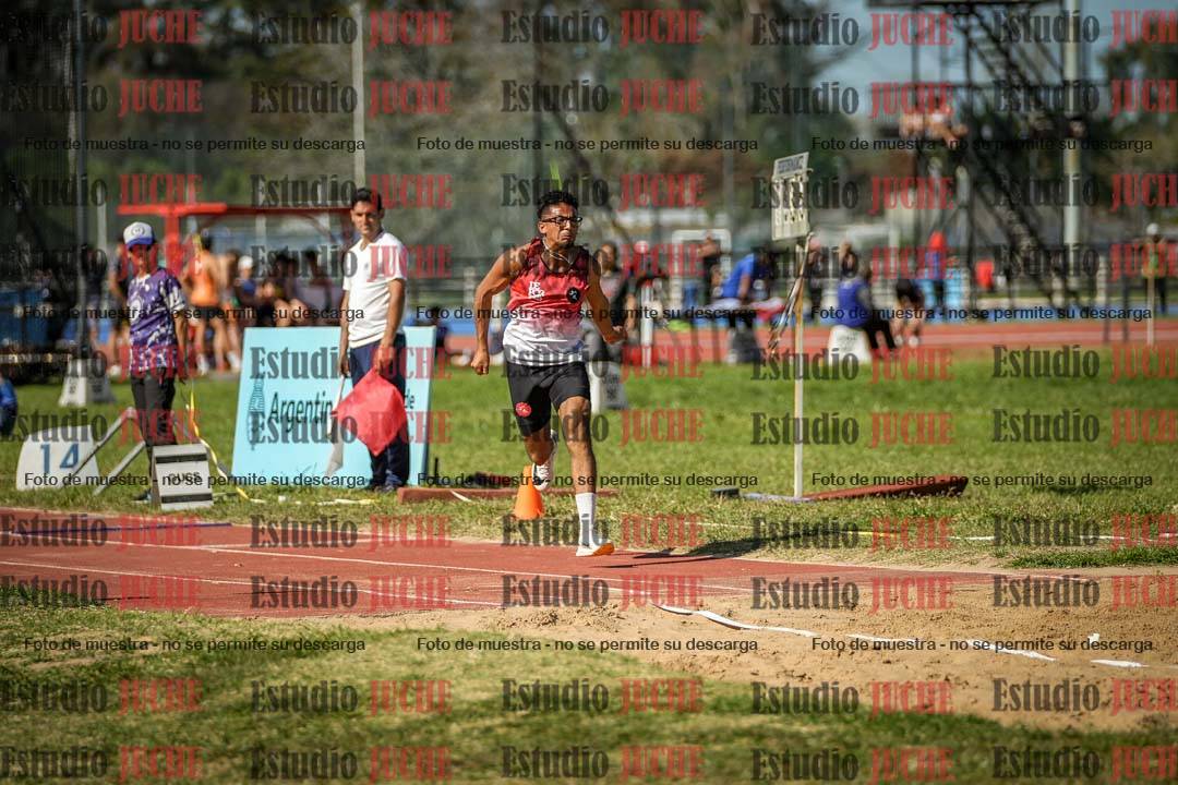 Fotos del salto triple de varones