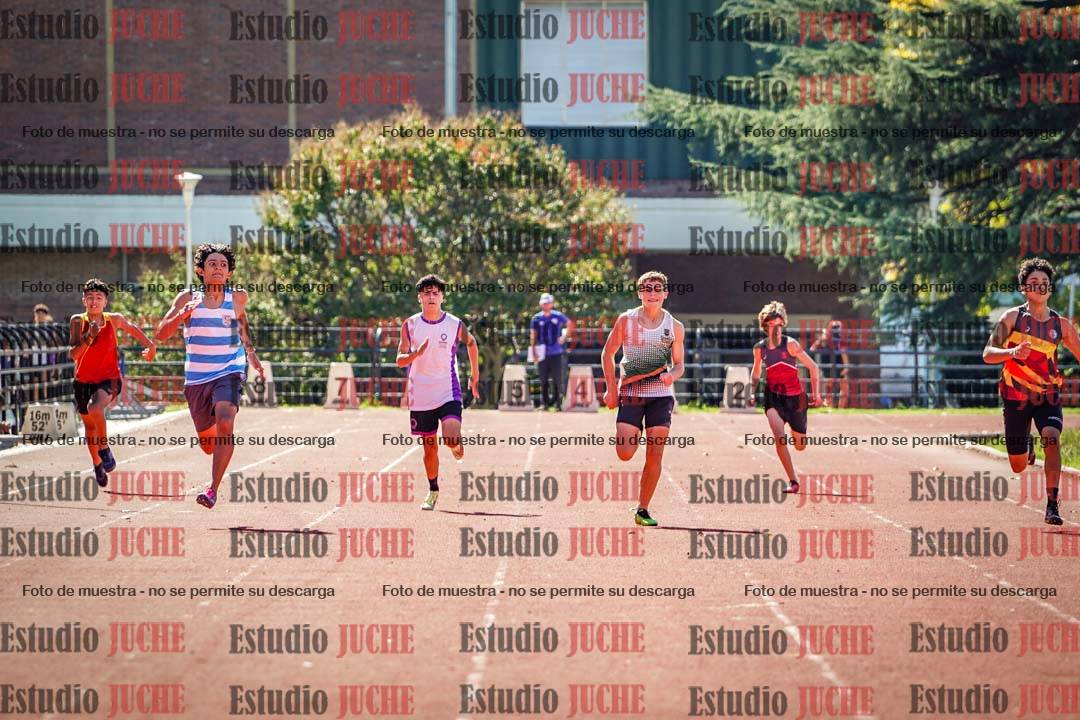 Fotos de los 200 m llanos de varones