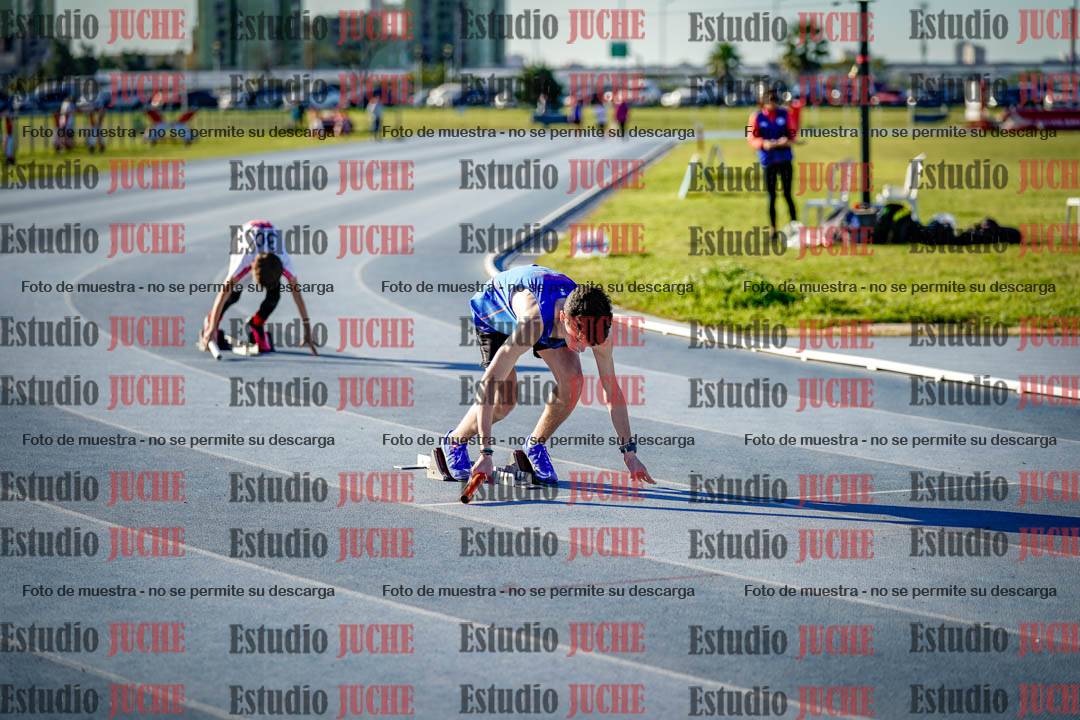 Fotos de las postas 5x80 m de varones