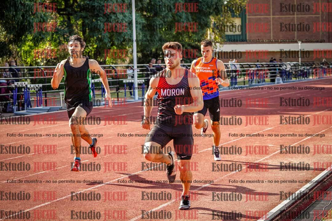 Fotos de los 400 m llanos de varones