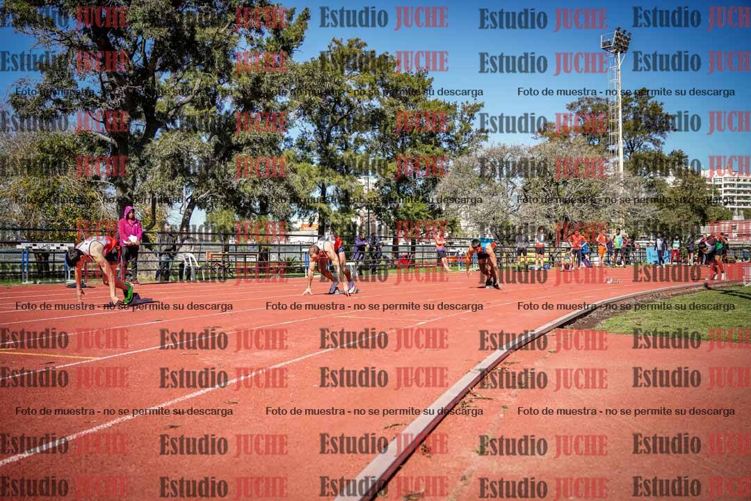 Fotos de los 200 m llanos de varones