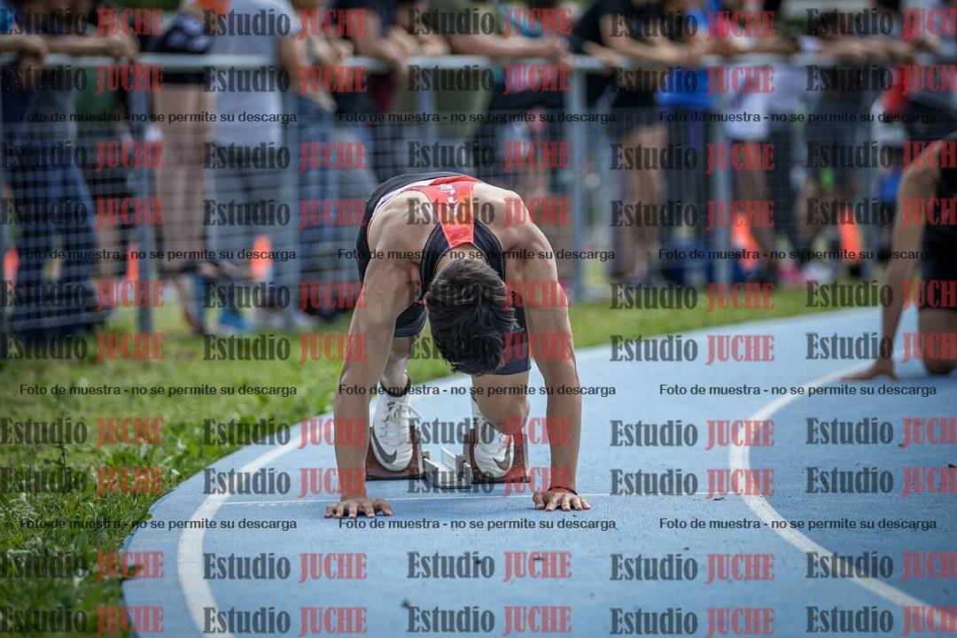 Fotos de los 400 m llanos de varones